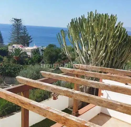 Villa in vendita a Siracusa