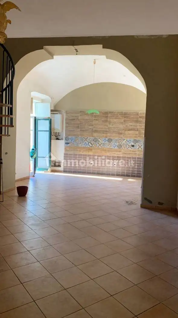 Appartamento in vendita a Salerno