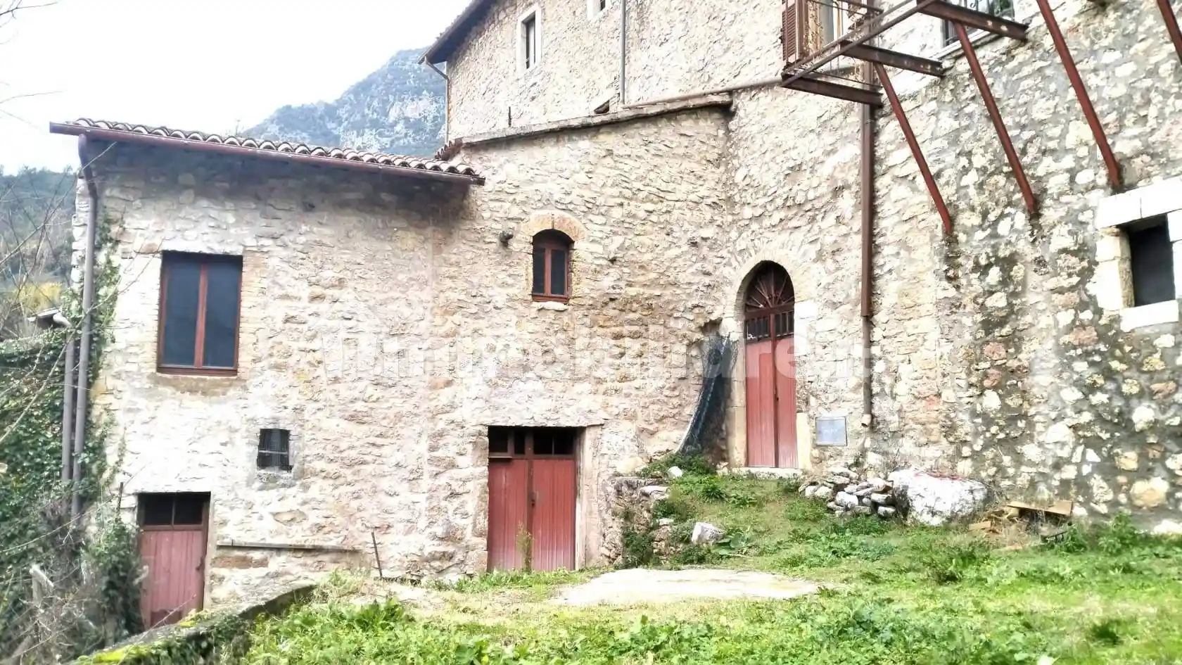 Rustico - Casale in vendita a Ferentillo