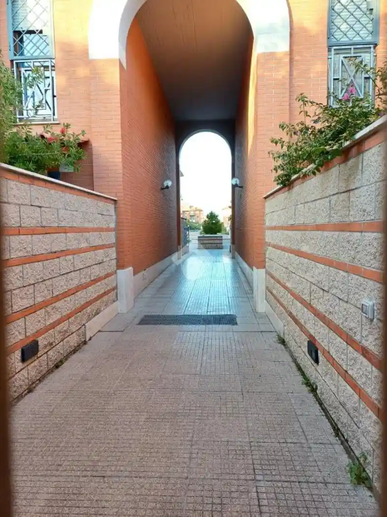 Trilocale via Massimo Severo Giannini 23, Romanina, Roma - foto 3