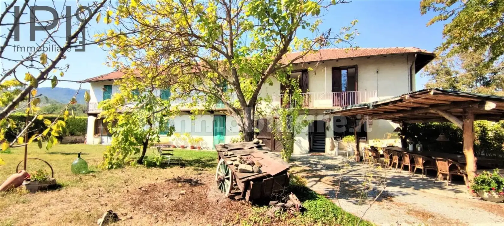 Villa in vendita a Merana