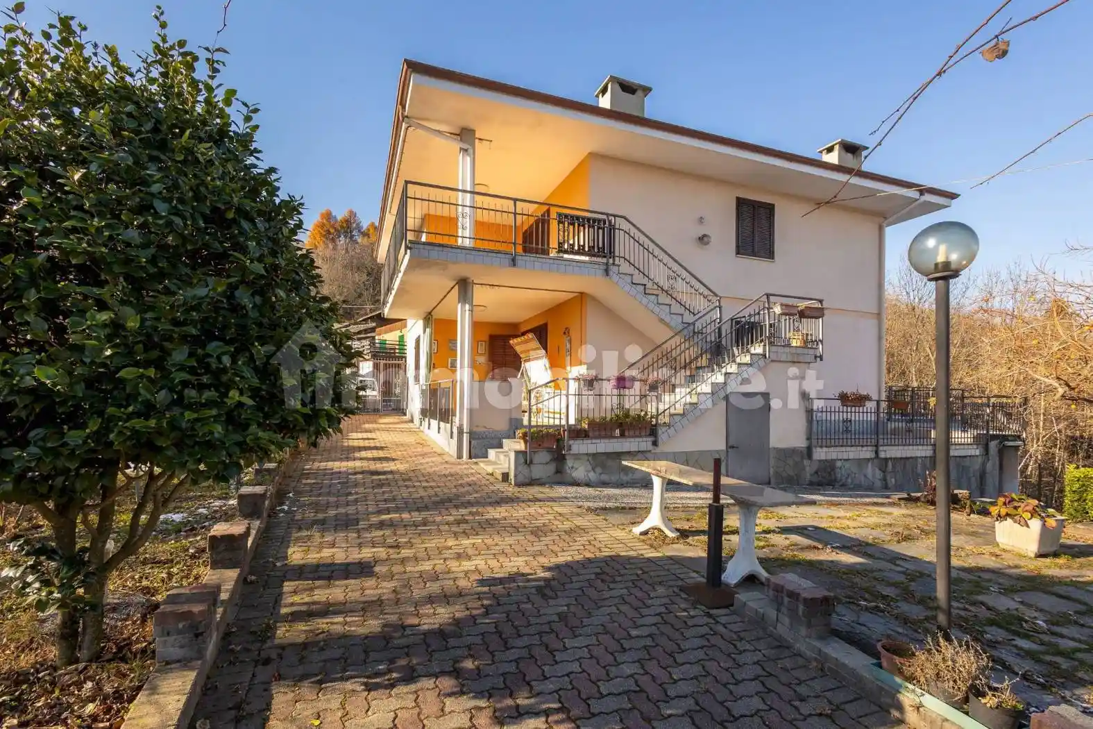 Casa indipendente in vendita a Barge