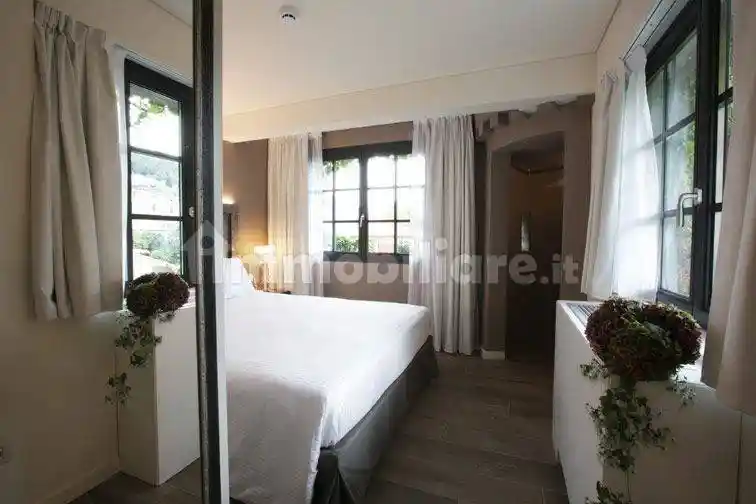 Bilocale via Gaspare Rosales 1, Villa Olmo, Como - foto 5