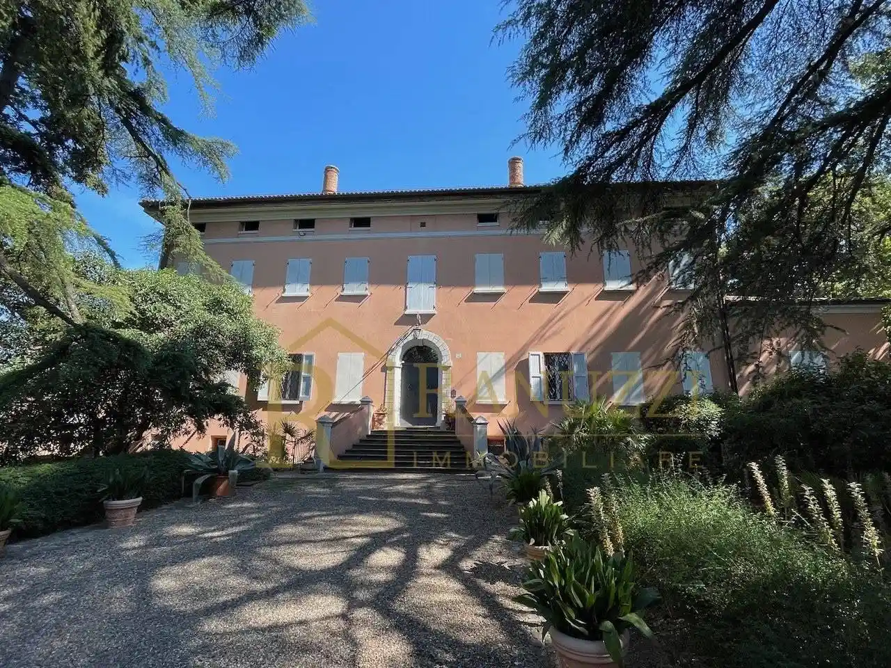 Villa in affitto a Bologna