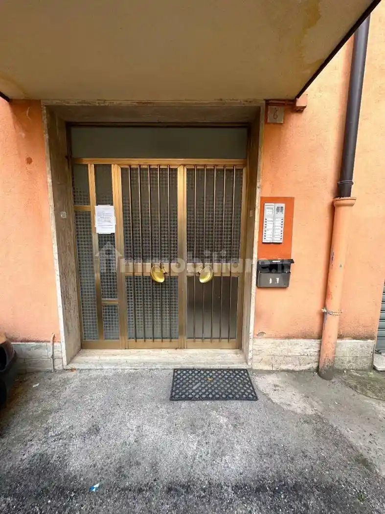 Bilocale largo Aurelio Saffi 6, Centro, Potenza - foto 4