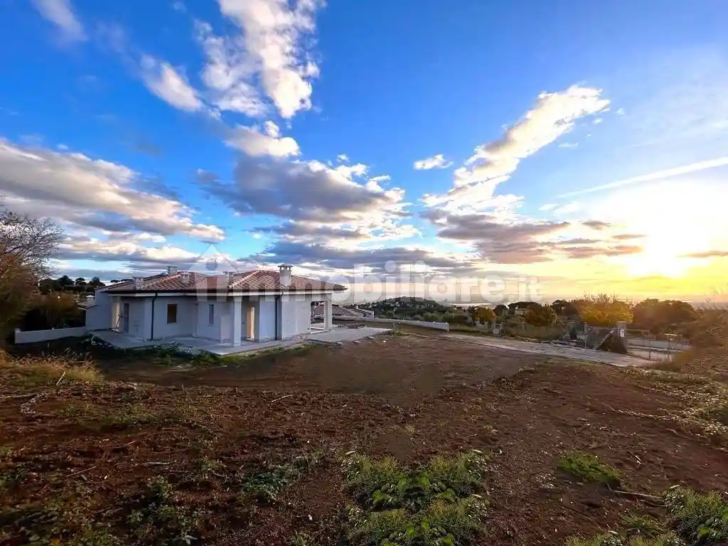Villa in vendita a Velletri