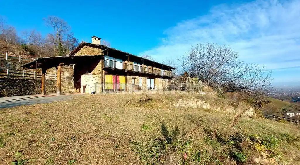 Rustico - Casale in vendita a Bagnolo Piemonte
