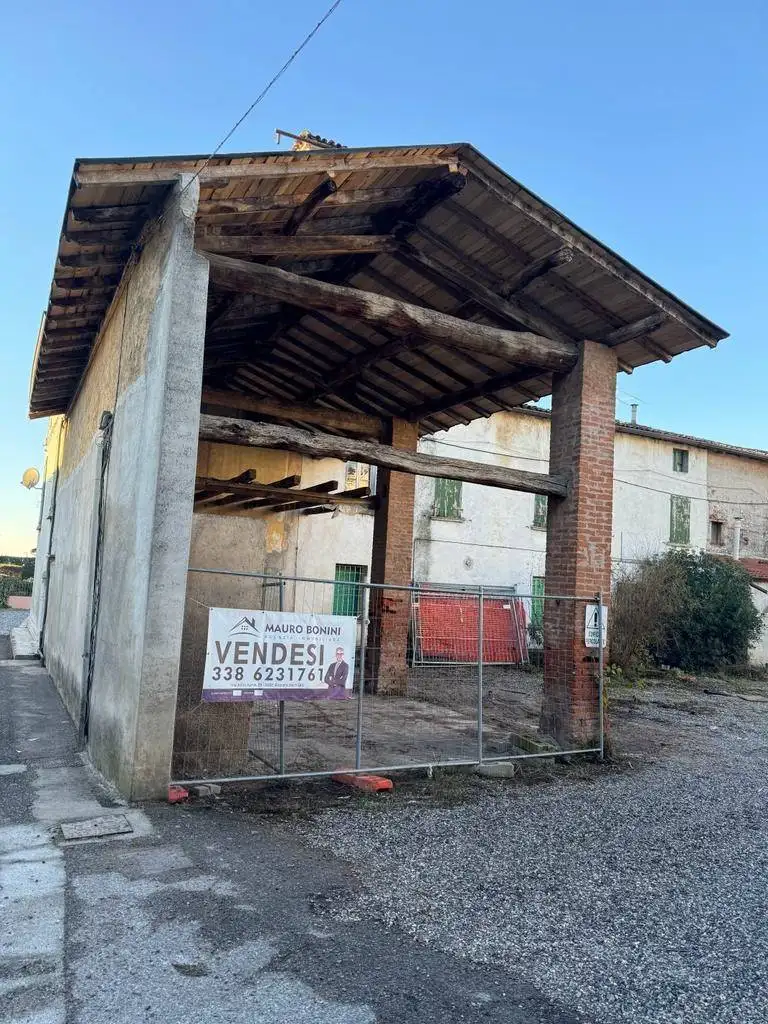 Rustico - Casale in vendita a Montirone