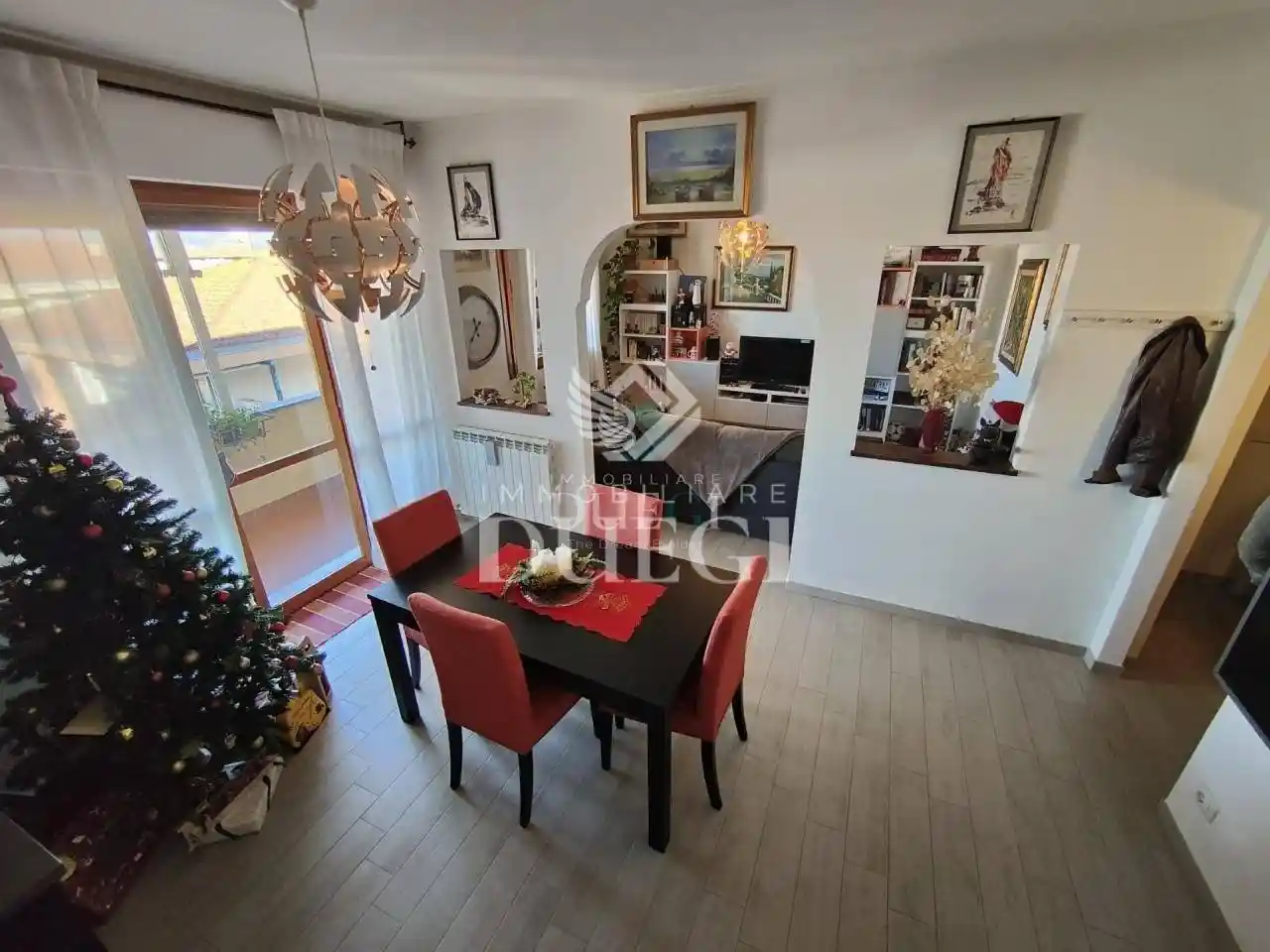 Appartamento in vendita a Viareggio