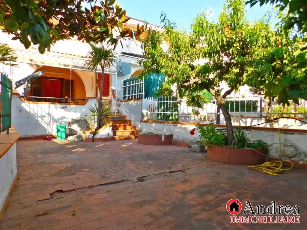 Villa a schiera via Valeriano De Bonis 89, Baia del Carpino, Petrosa, Piano Grande, Scalea - foto 2