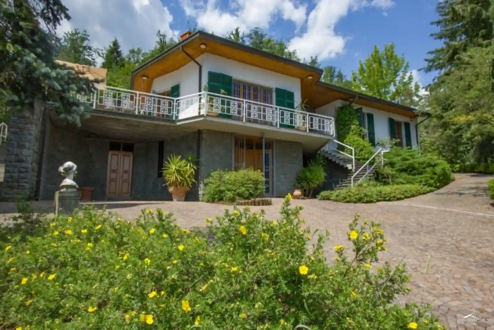 Villa - foto 2