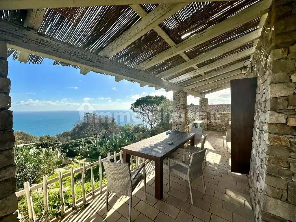 Villa in vendita a Gagliano del Capo
