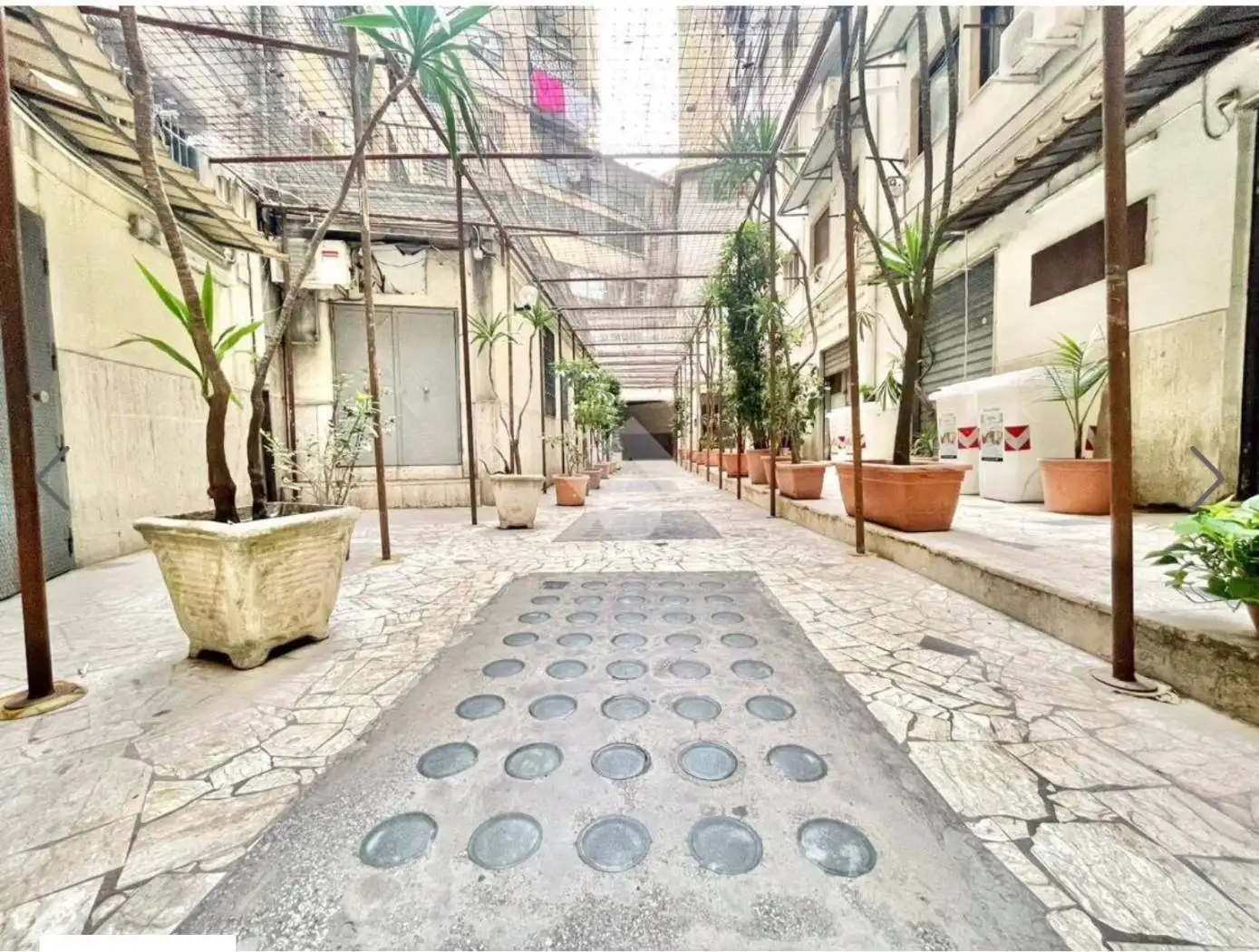 Palazzo - Edificio in vendita a Napoli