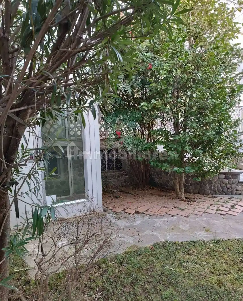 Villa in vendita a Borgosesia