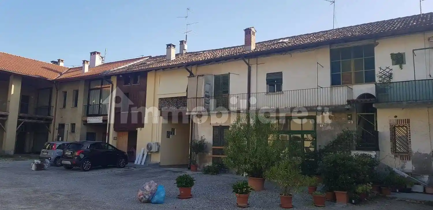 Appartamento in vendita a Arosio