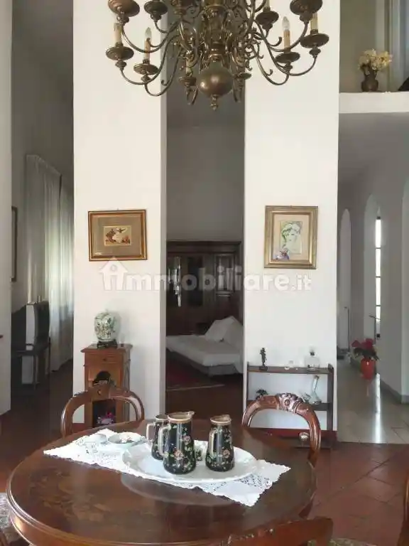 Villa in vendita a Pisa