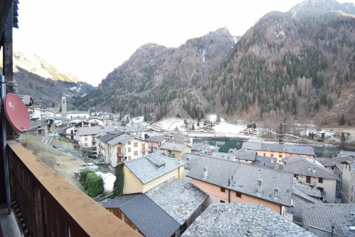 Trilocale via Antonio Locatelli, Carona - foto 2