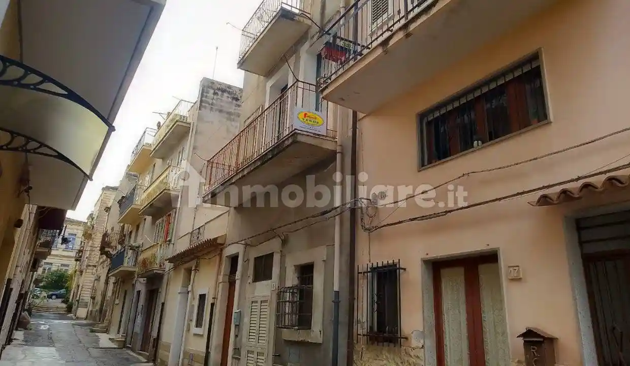 Casa indipendente in vendita a Scicli