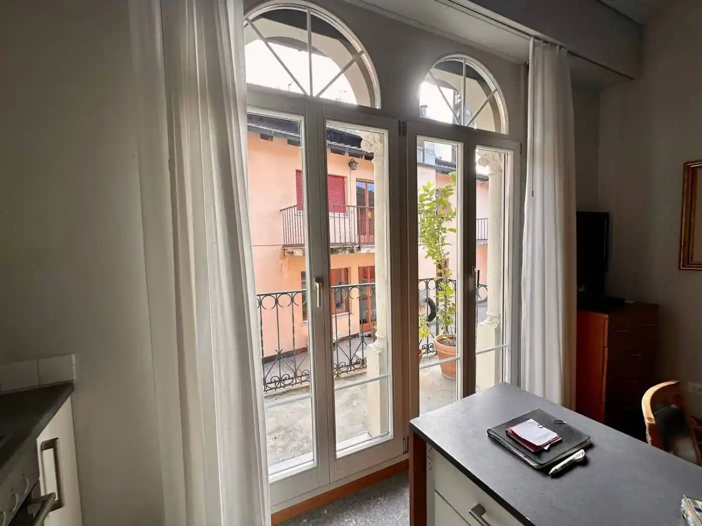 Villa in vendita a Campione d'Italia