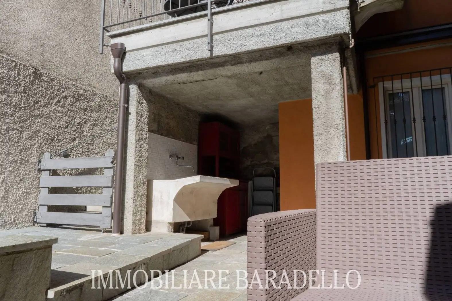 Trilocale via Statale Regina 24, Colonno - foto 2