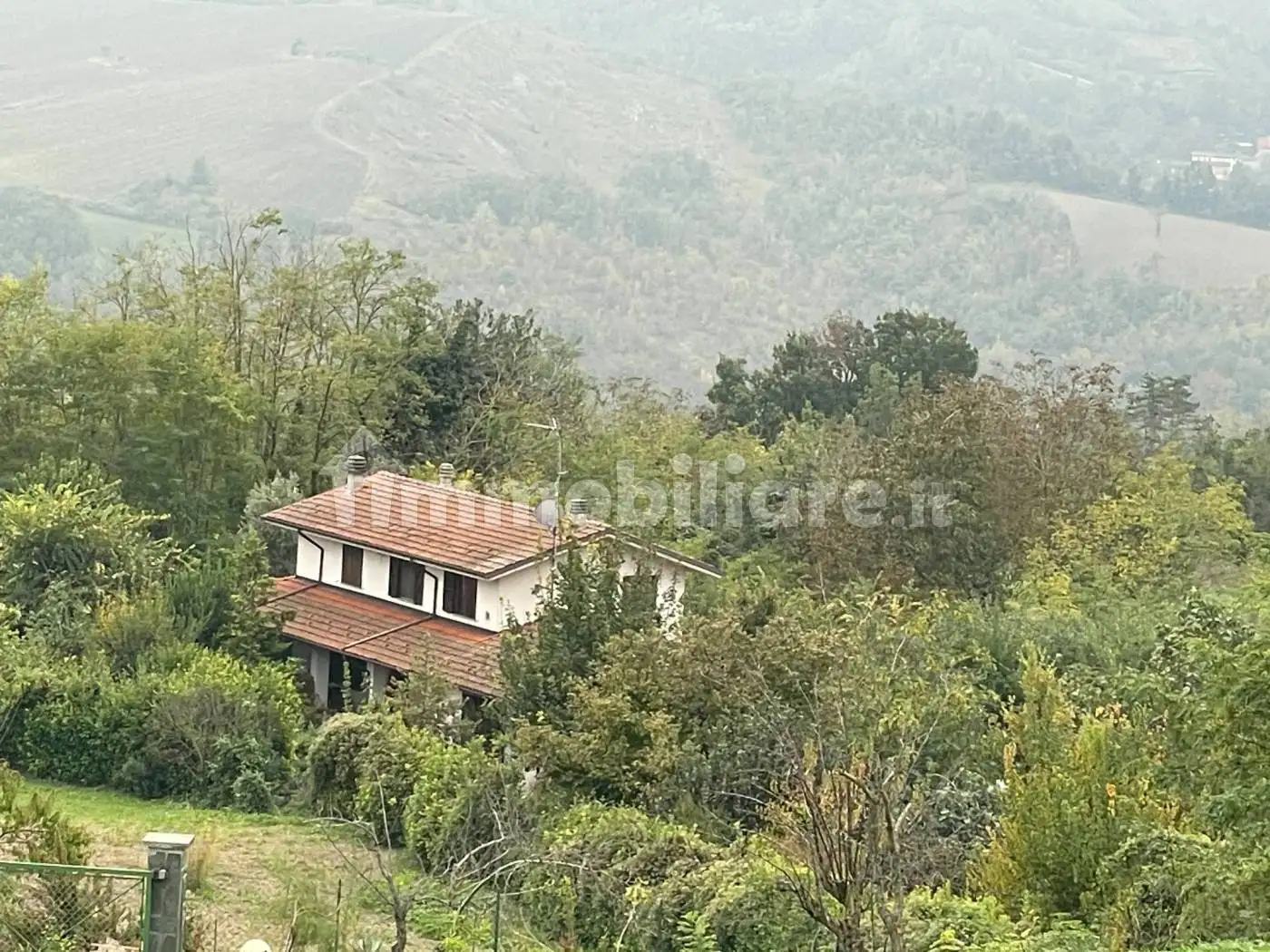 Villa in vendita a Rocca Susella