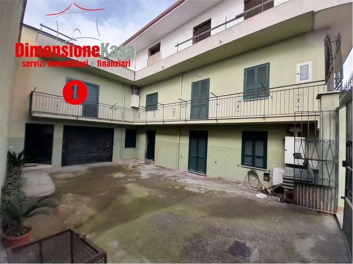 Casa indipendente in vendita a San Felice a Cancello