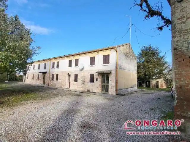Rustico - Casale in vendita a Copparo