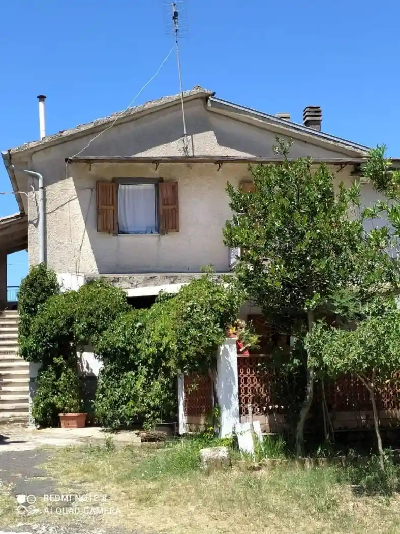 Casa indipendente in vendita a Colli sul Velino