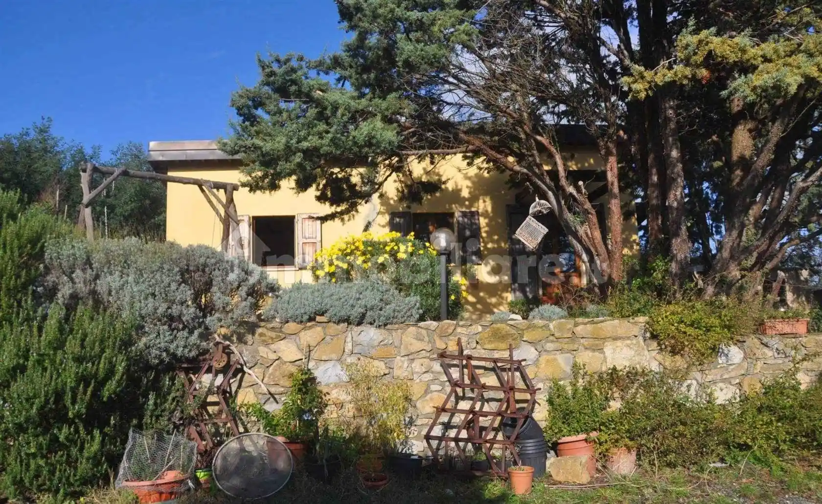 Rustico - Casale in vendita a Rosignano Marittimo