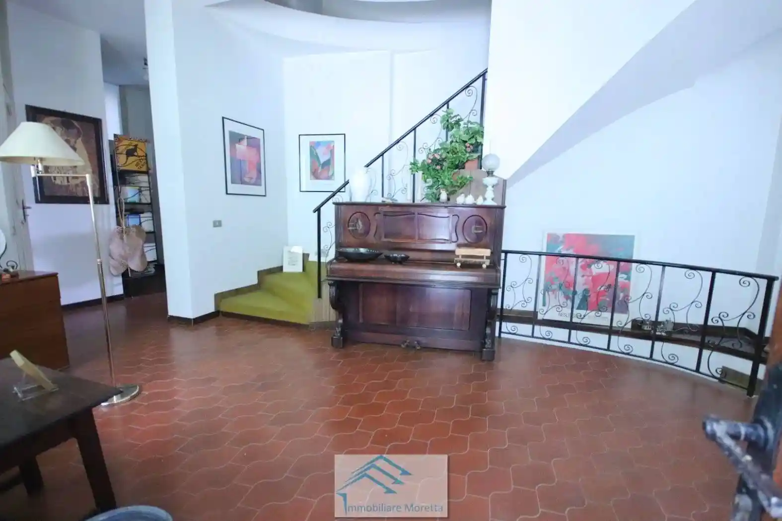 Villa in vendita a Alba