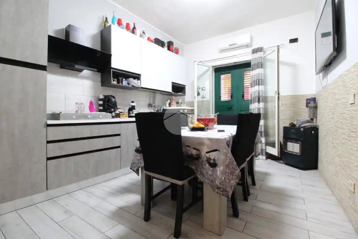 Appartamento in vendita a Palermo