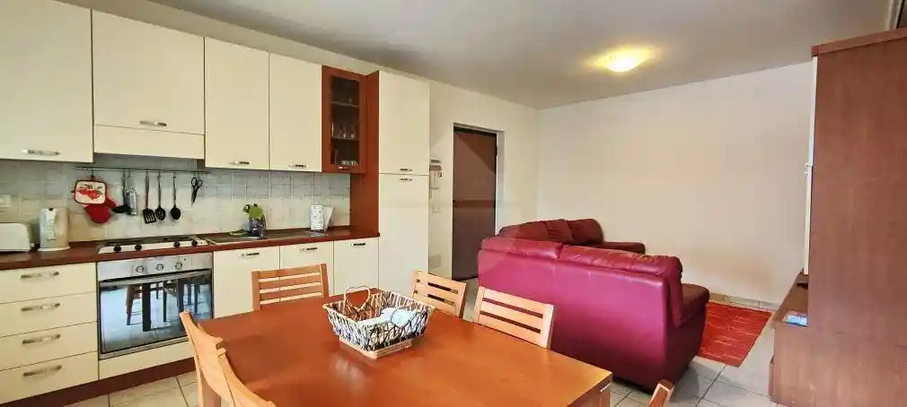 Trilocale primo piano, Centro, Pizzo - foto 4