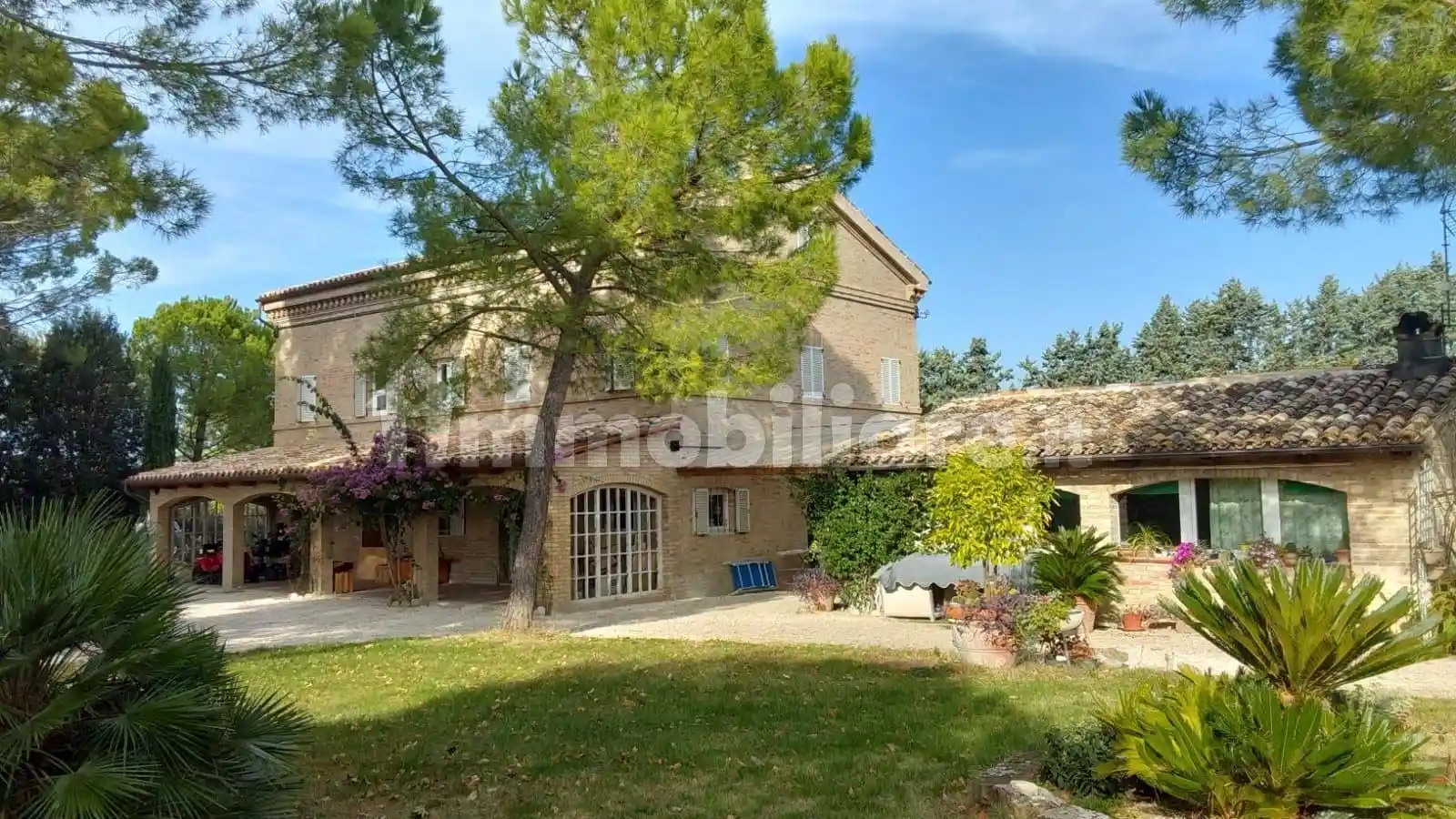 Villa in vendita a Appignano
