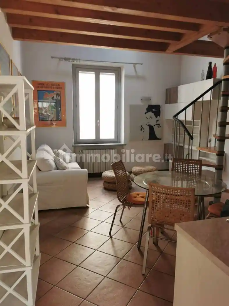 Appartamento in affitto a Stradella