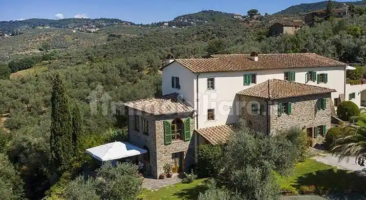 Rustico - Casale in vendita a Lamporecchio