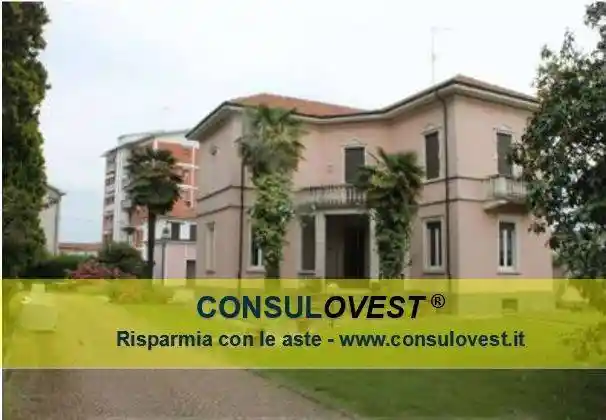 Villa in vendita a Gallarate