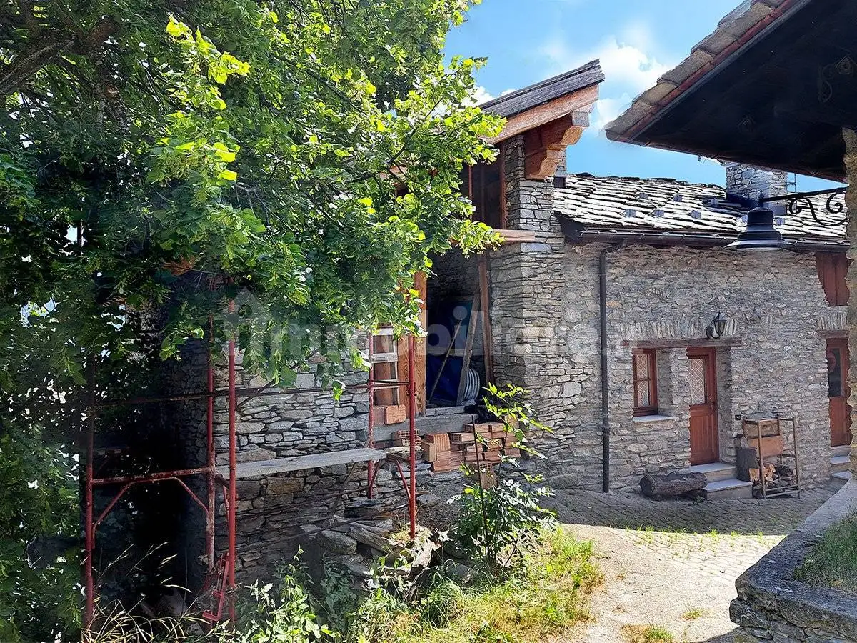 Rustico - Casale in vendita a Saint-Nicolas