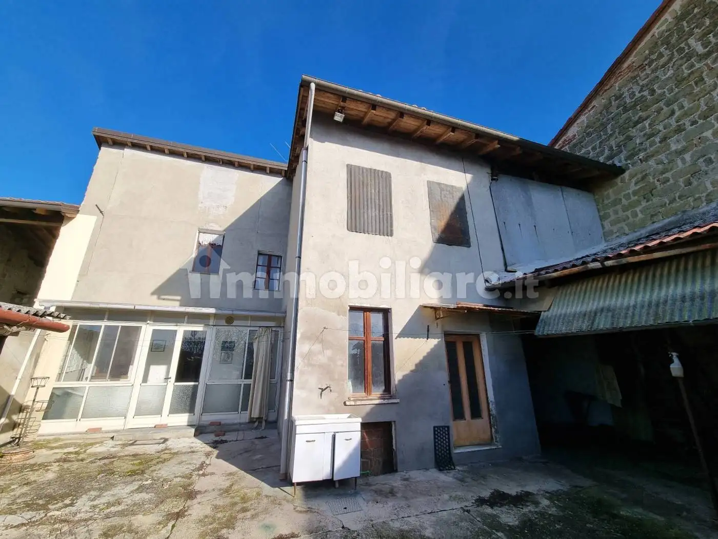 Casa indipendente in vendita a Conzano