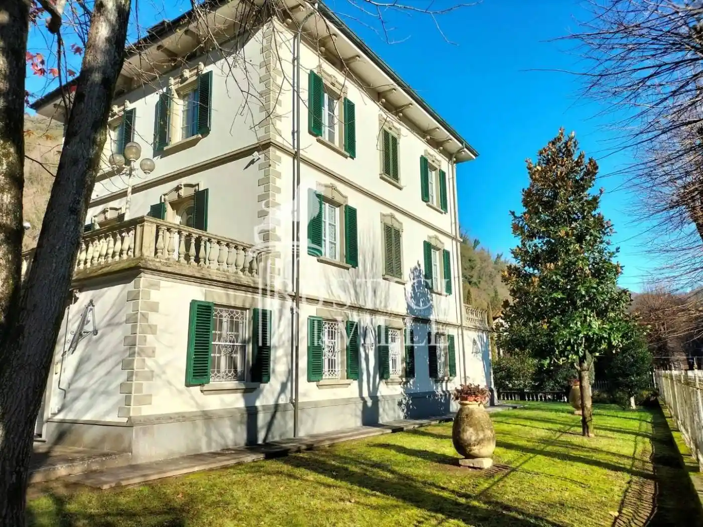 Villa in vendita a Lucca