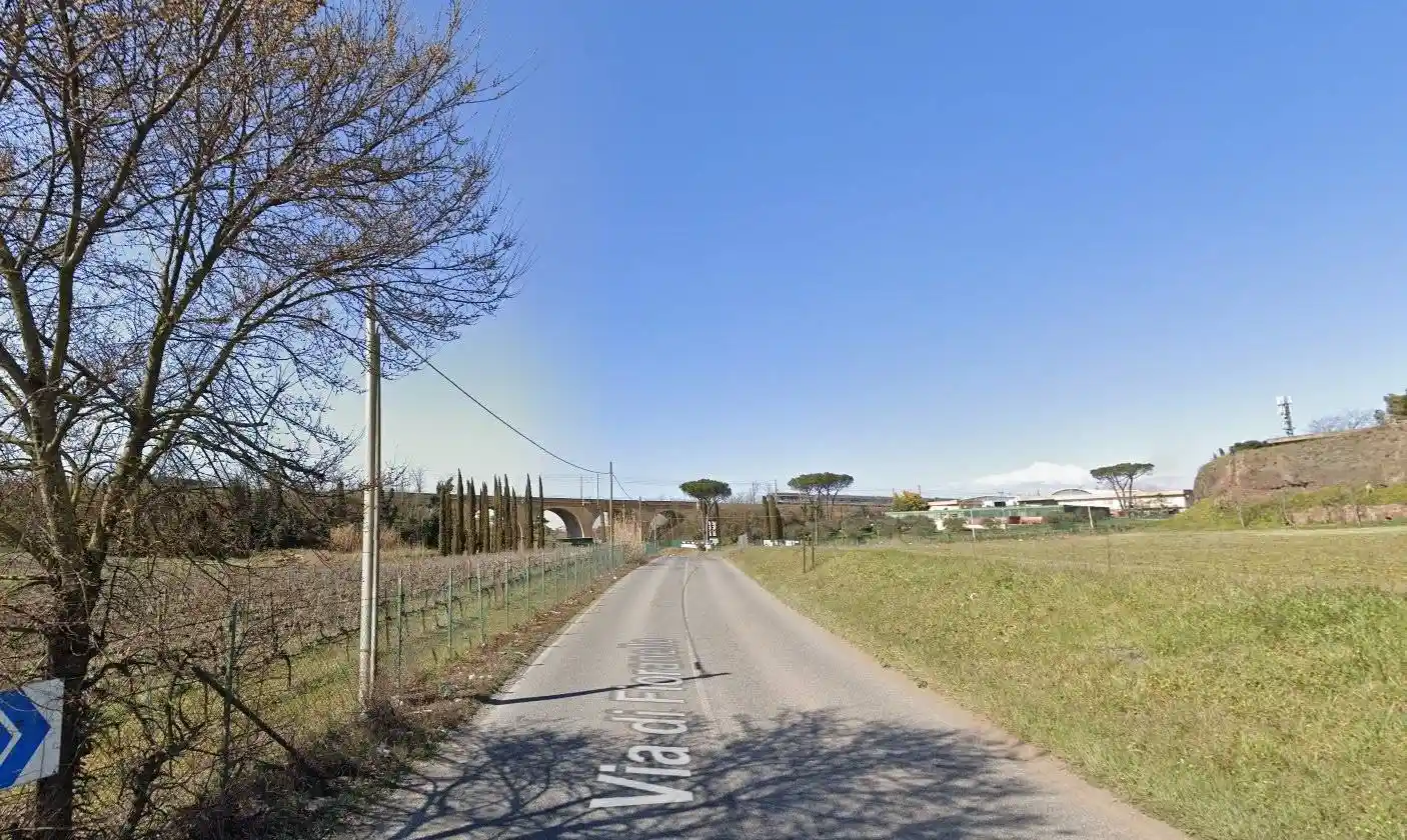 Casale via della Marrana di Santa Fresca, Divino Amore, Roma - foto 3