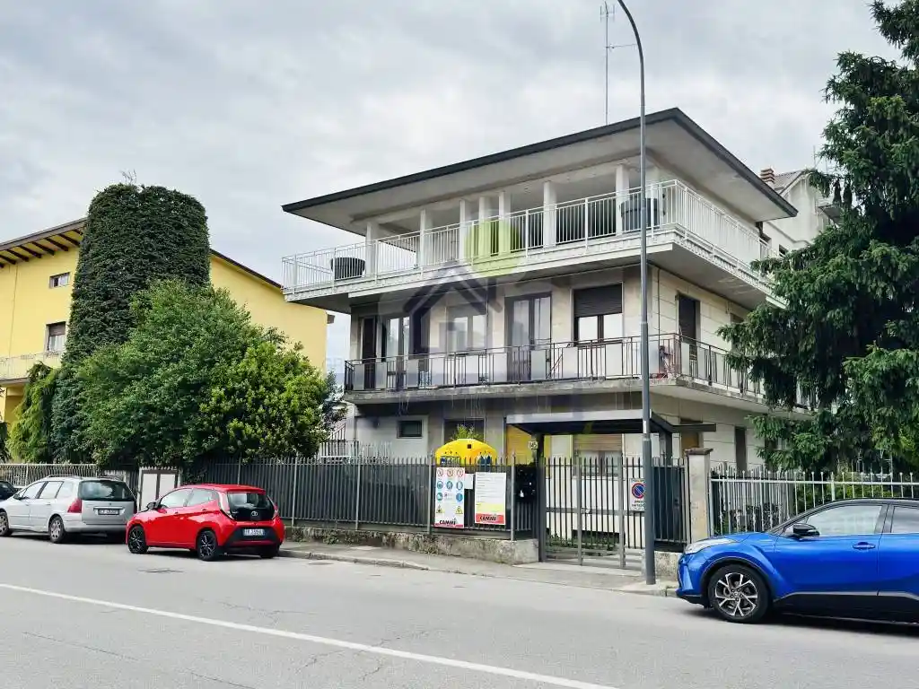 Appartamento in vendita a Cremona