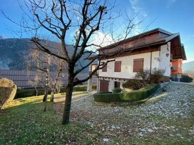 Villa in vendita a Vezza d'Oglio