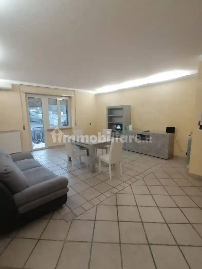 Appartamento in vendita a Valmontone