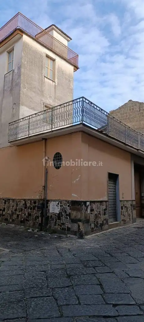 Palazzo - Edificio in Vendita - foto 2