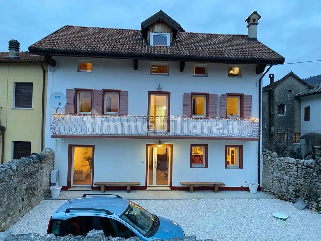 Rustico - Casale in affitto a Belluno