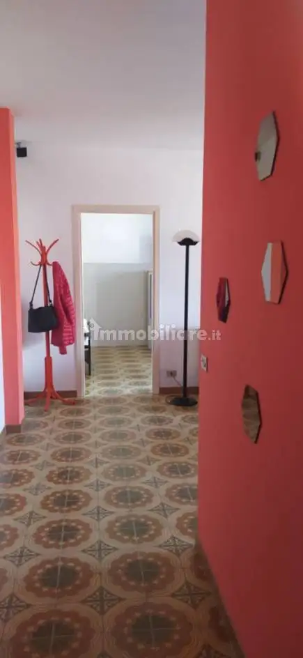 Palazzo - Edificio in vendita a Farigliano