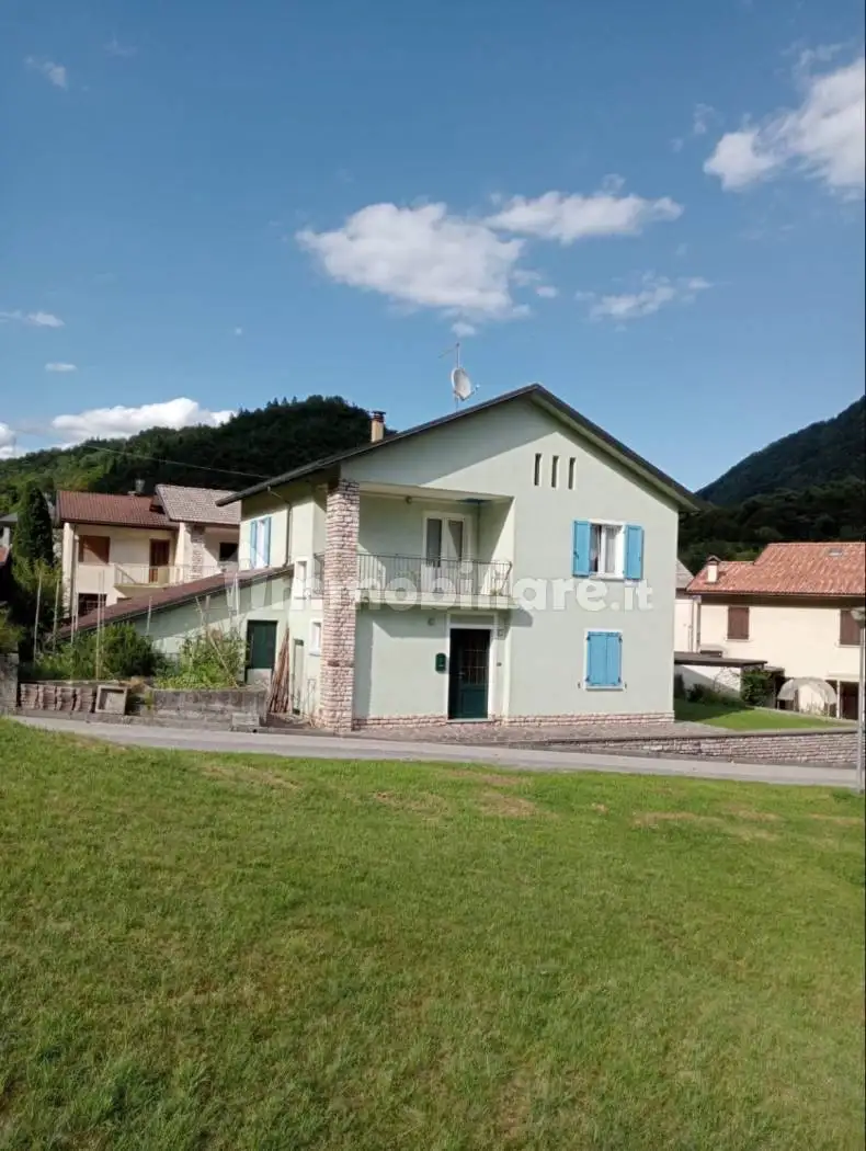 Villa in vendita a Arsiè