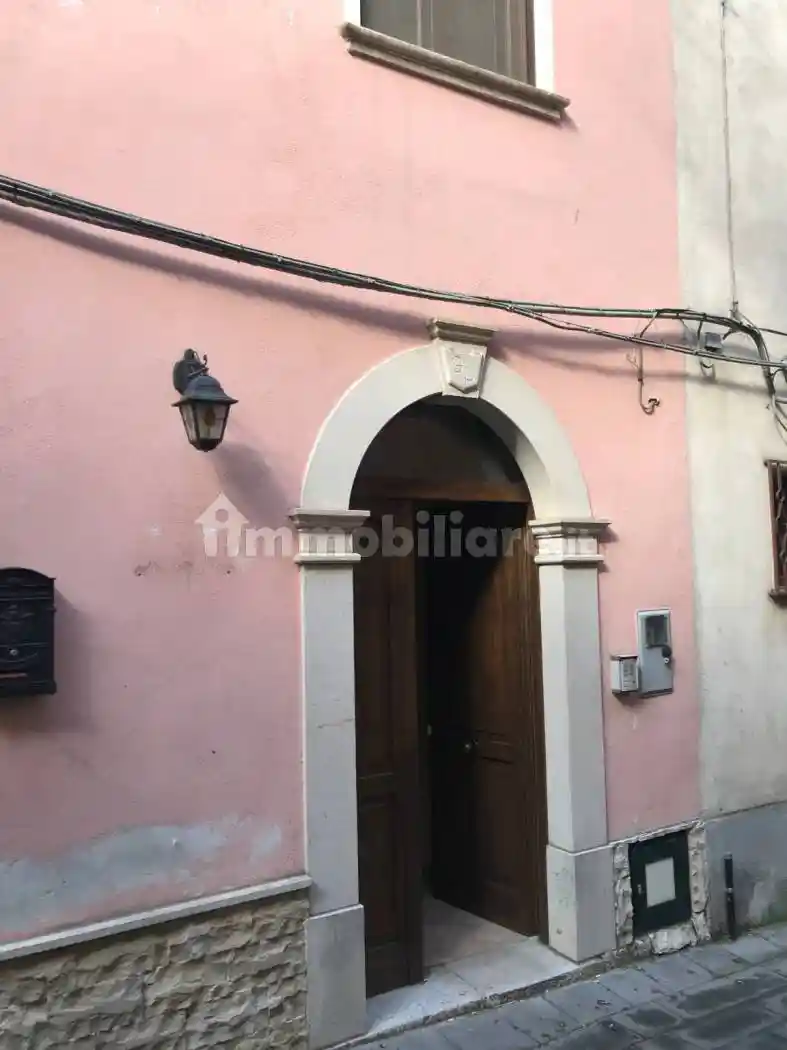 Casa indipendente in vendita a Buonabitacolo