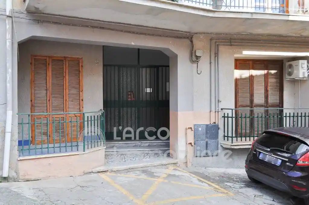 Quadrilocale via Vittorio Emanuele III, Centro Storico, Scalea - foto 5