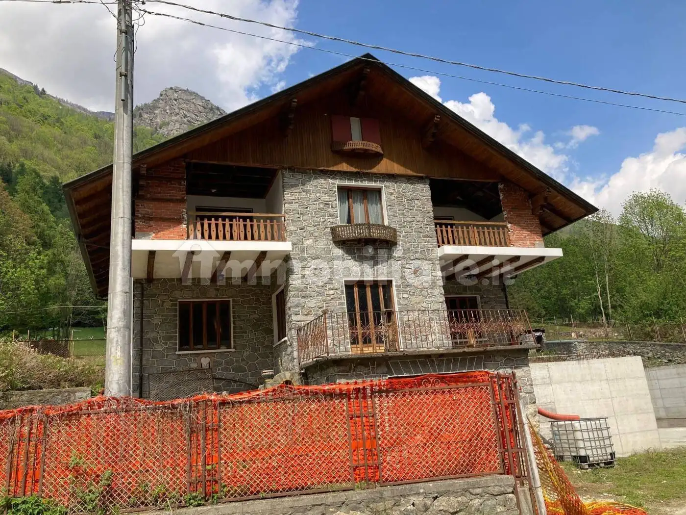 Villa bifamiliare via Breno, Breno, Chialamberto - foto 2